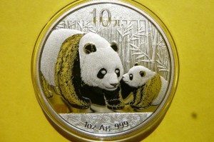 10 YUAN CHINY 2011 PANDA WIELKA SREBRO 999 UNCJA