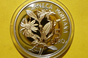 5 EURO LUKSEMBURG 2010 ARNIKA GÓRSKA RZADKA Ag/Au