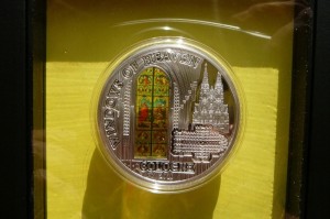 10$ COOK ISL 2010 KATEDRA w KOLONII OKNA NIEBIOS