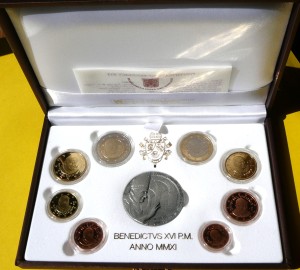 KMS EURO + MEDAL WATYKAN 2011 PAPIEŻ BENEDYKT XVI PROOF