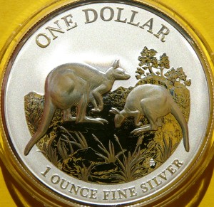 1$ AUSTRALIA 2014 KANGUR SREBRO 999 UNCJA RZADKA