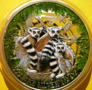 500 FRANK KAMERUN 2021 LEMUR ŻYCIE W DŻUNGLI KOLOR Ag 999