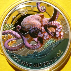 500 FRANK KAMERUN 2023 OŚMIORNICA ŻYCIE NA KARAIBACH Ag 999