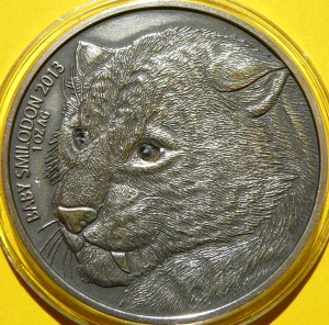 1000 FRANK BURKINA FASO 2013 MŁODY TYGRYS SZABLOZĘBNY