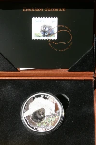 20$ KANADA 2016 MŁODE JEŻOZWIERZ Z MATKĄ KOLOR SREBRO 999 UNCJA