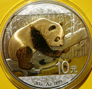10 YUAN CHINY 2016 PANDA WIELKA SREBRO 999 ZŁOCONA