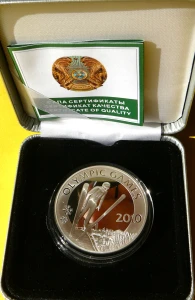 100 TENGE KAZACHSTAN 2009 SKOKI NARCIARSKIE OLIMPIADA VANCOUVER