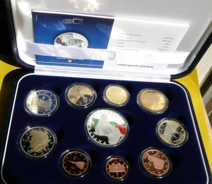 KMS 2 X 2 EURO + 5 EURO WŁOCHY 2018 KONSTYTUCJA WŁOSKA + SREBRO KOLOR PROOF